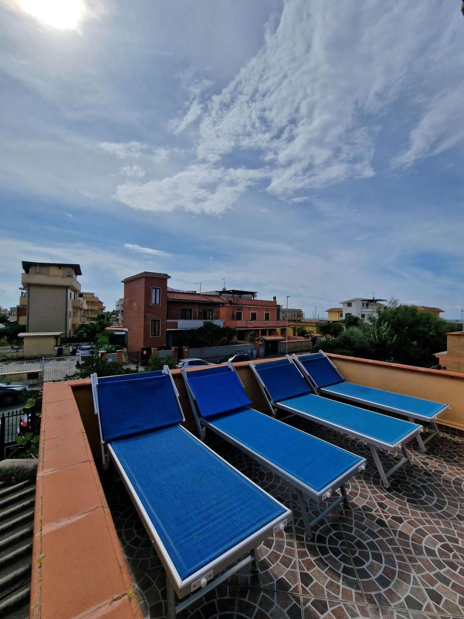 Vista Mare House Apartment Fiumicino Ngoại thất bức ảnh
